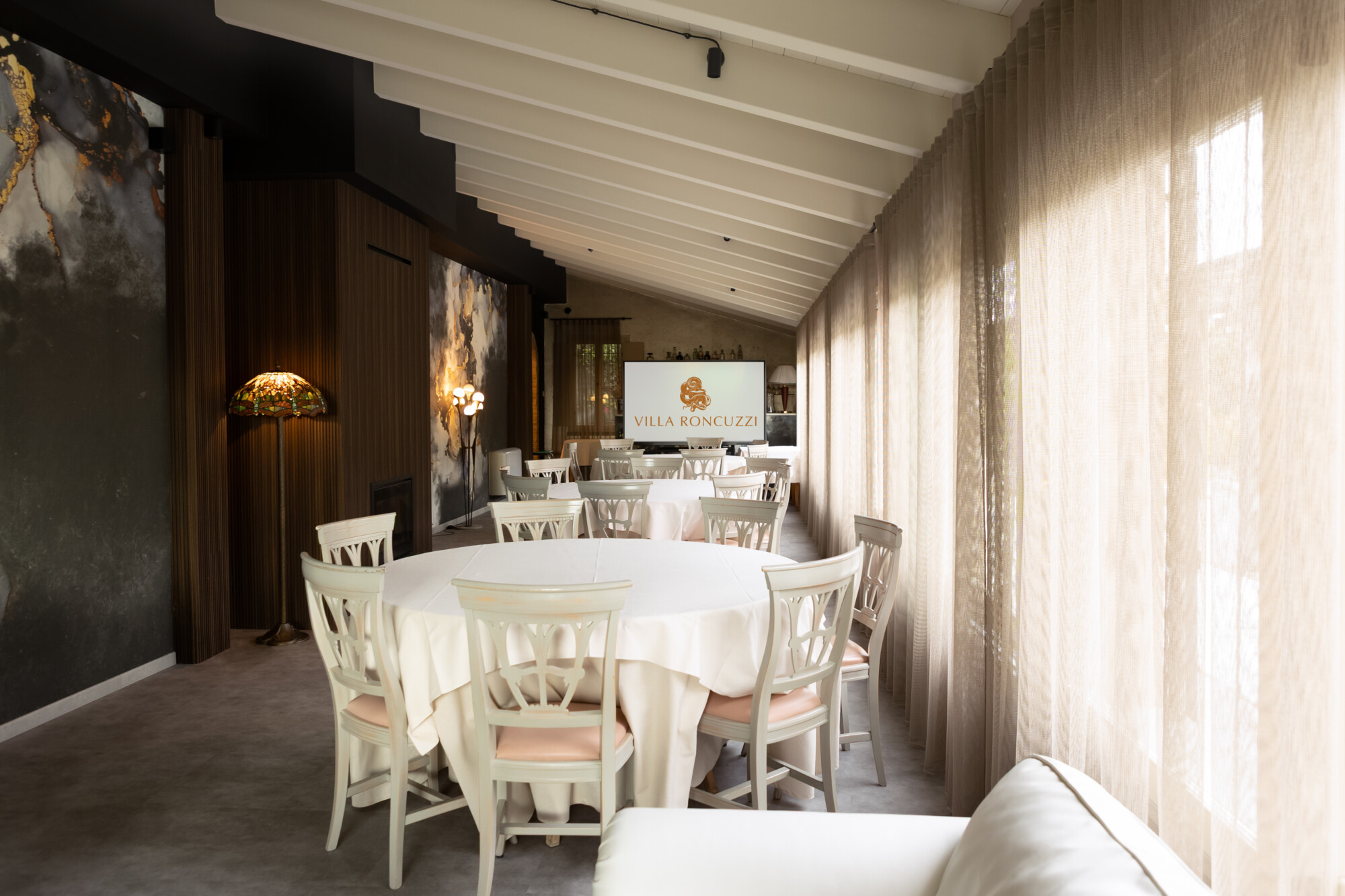 sala_meeting_villa_roncuzzi